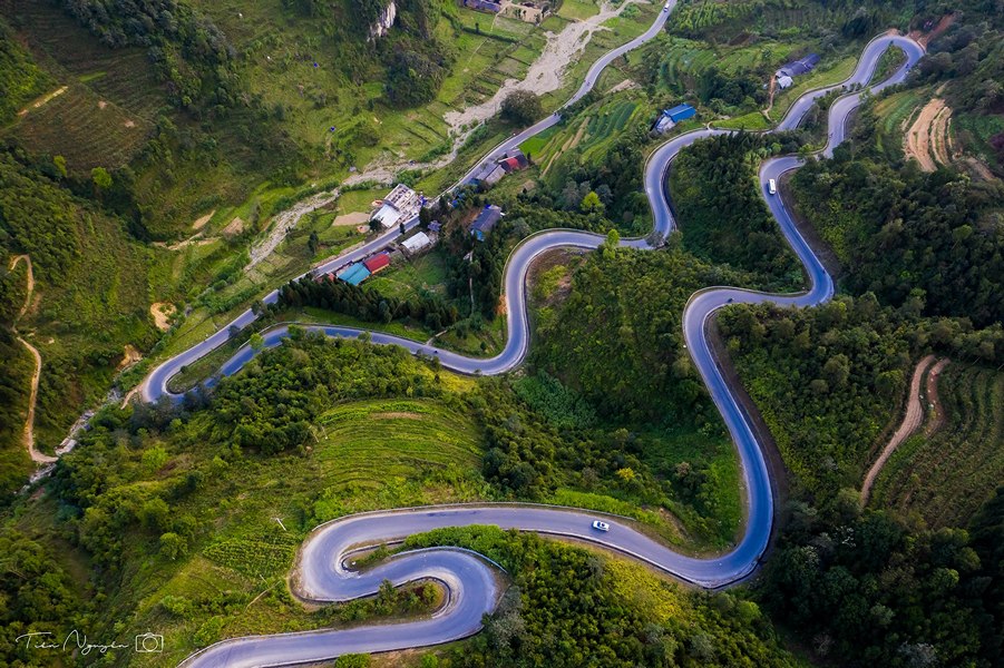 Vẻ đẹp thiên nhiên hoang sơ và hùng vĩ